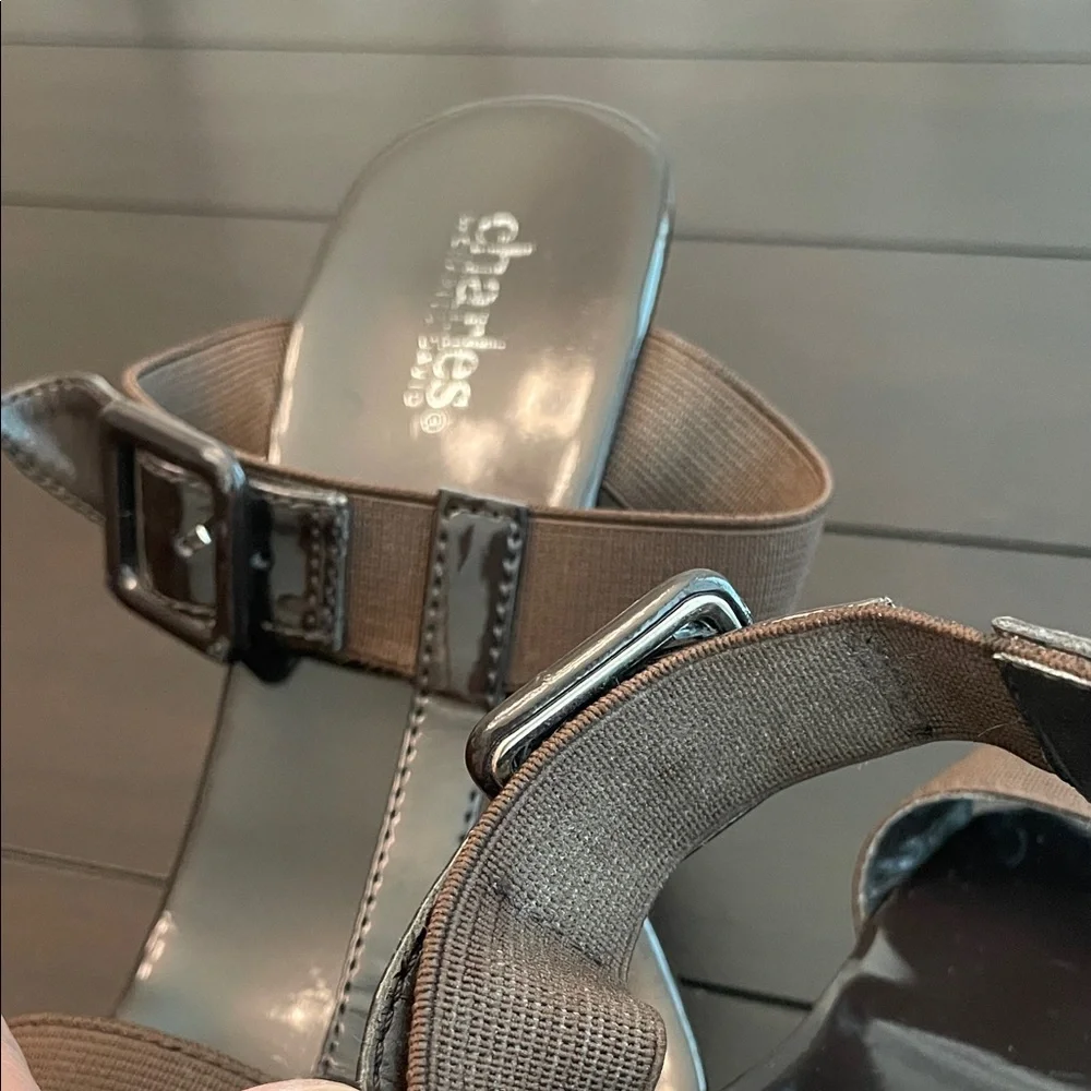 Charles By Charles David Brown Wedge Sandals - Picture 10 of 10